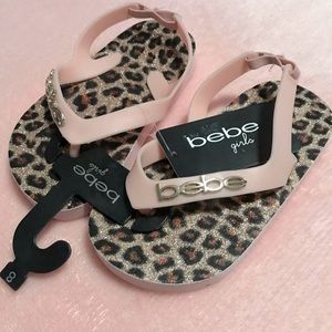 BEBE Little Girls Summer Sandals Size 8